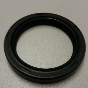 Rover 820 front camshaft oil seal